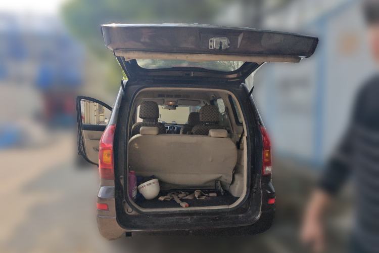 Used Dongfeng Fengon 330 2014 1.3L Manual Utility Version DK13-07 Trunk