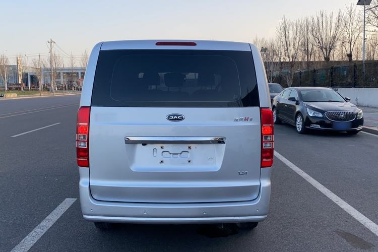 Used JAC Refine M3 2022 1.5T 7-Seater Standard Edition