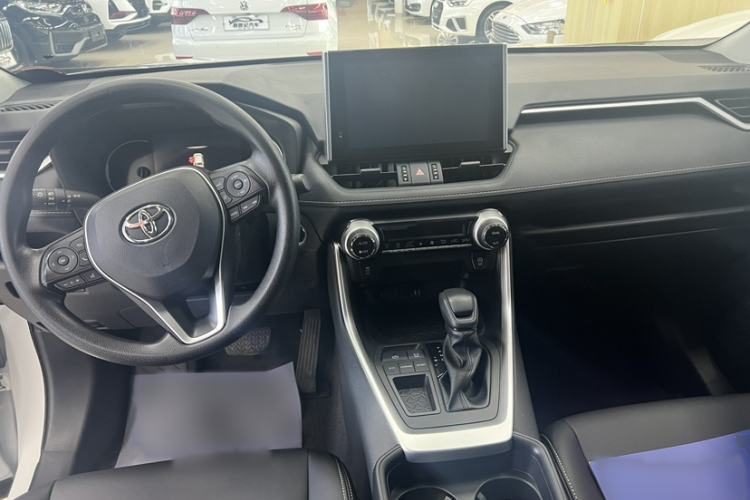 Used Toyota RAV4 2022 2.0L CVT Two-Wheel Drive Fashion Edition
