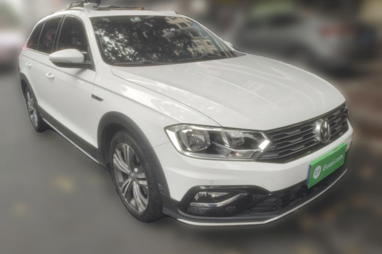 Used Volkswagen C-TREK 2017 230TSI DSG Luxury Model