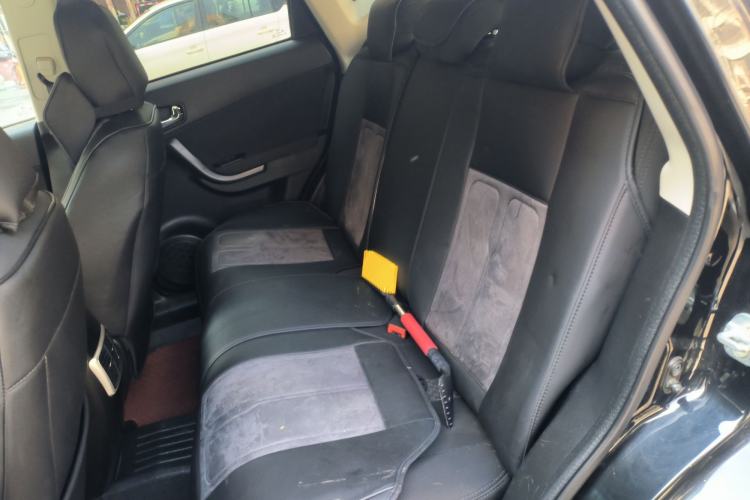 Used GAC Trumpchi GS5 2014 1.8T Automatic Two-Wheel Drive Supreme Edition Left Rear Seat