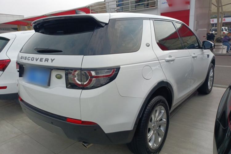 Used Land Rover Discovery Sport 2019 240 PS SE Version China VI Standard Rear Right 45 Deg