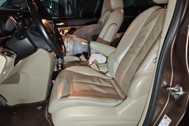 Used Buick GL8 2018 28T Luxury Model China VI Standard
