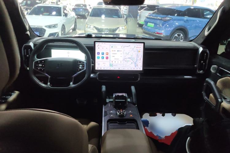 Used JETOUR Traveler 2023 2.0T All-Wheel Drive Conquer PRO