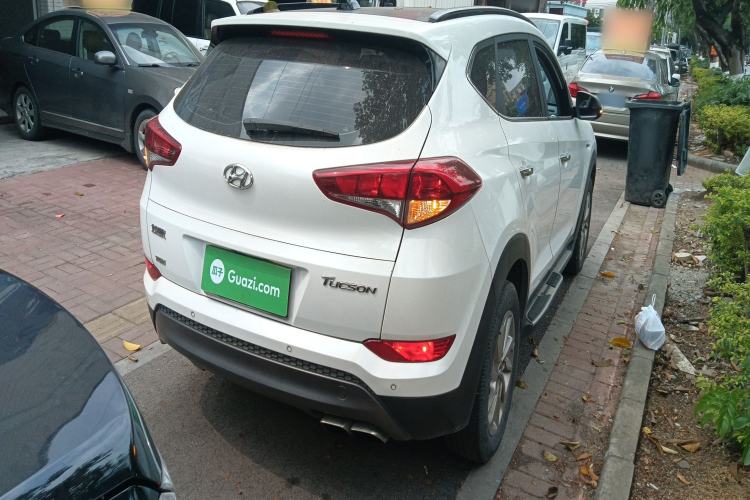 Used Hyundai Tucson 2015 1.6T Dual-Clutch Two-Wheel-Drive Smart Model Rear Right 45 Deg