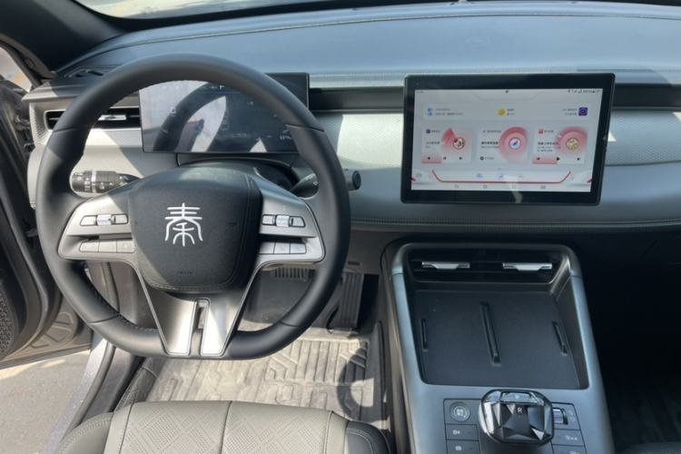 Used BYD Qin PLUS 2025 DM-i Smart Drive 55KM Leading Model