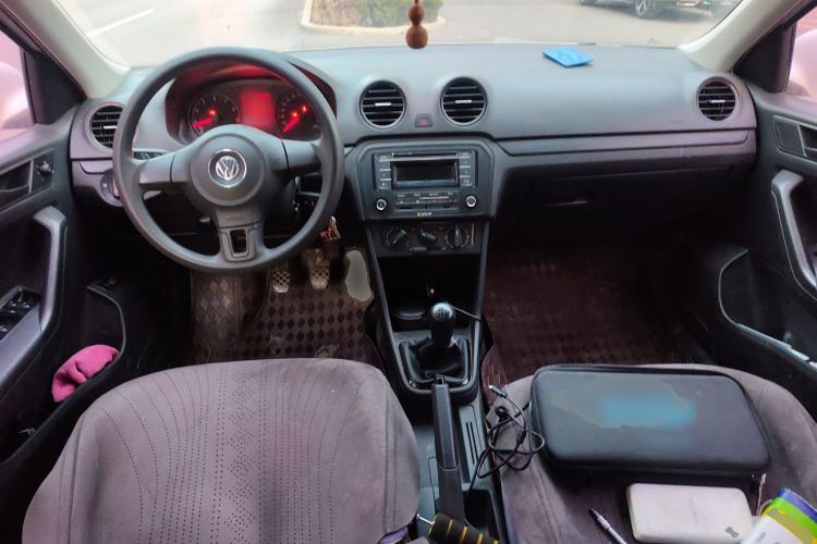 Used Volkswagen Jetta 2015 Value Edition 1.6L Manual Fashionable Style
