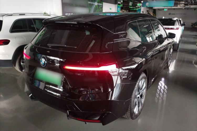 Used BMW iX 2023 xDrive40
