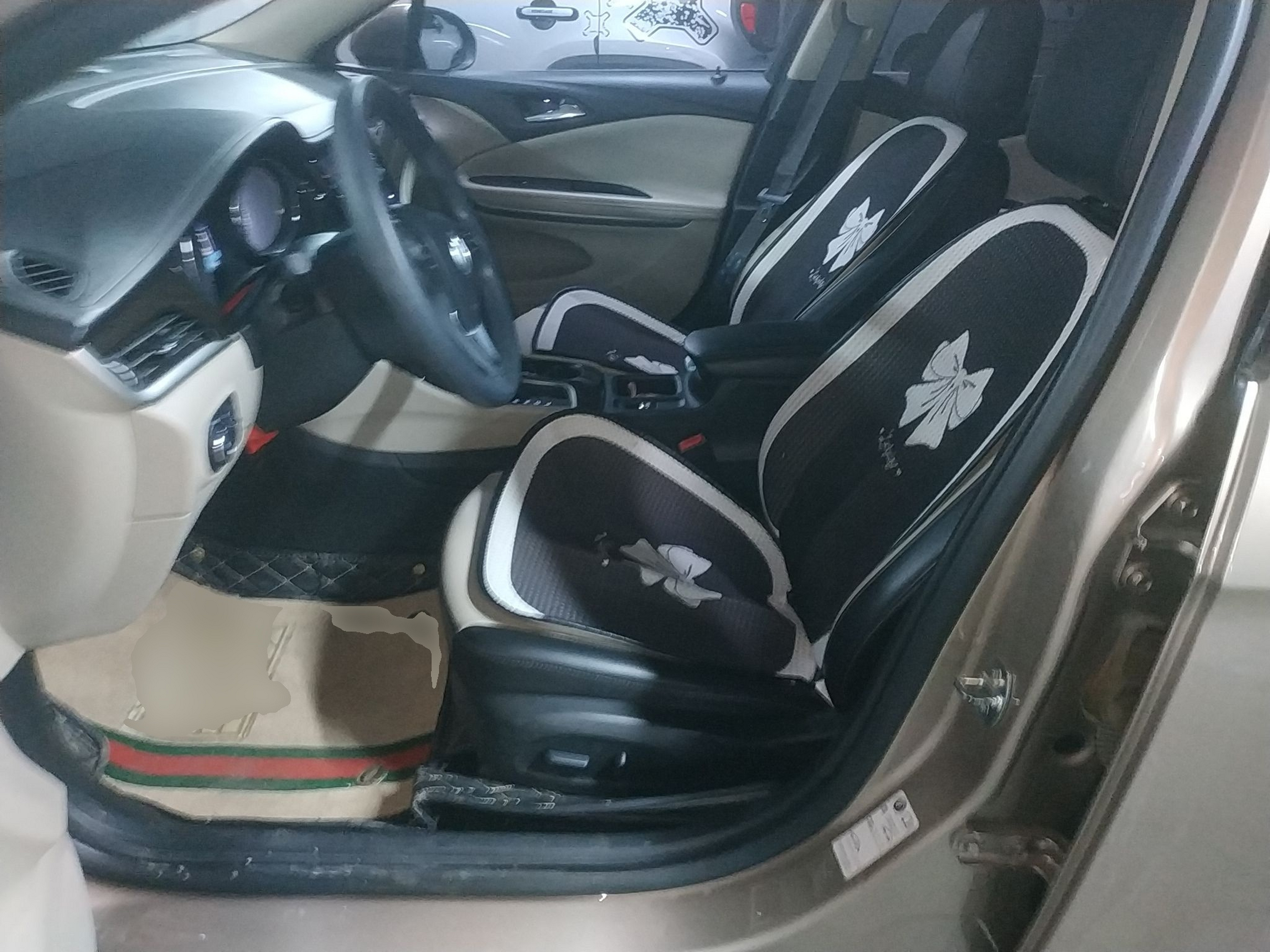 Avant de la voiture