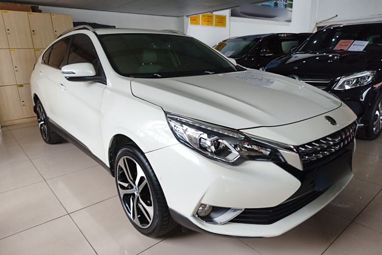 Used Venucia T90 2017 2.0L CVT Leading Edition