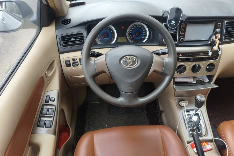 Used Toyota Corolla EX 2013 1.6L Automatic Luxury Edition Steering Wheel