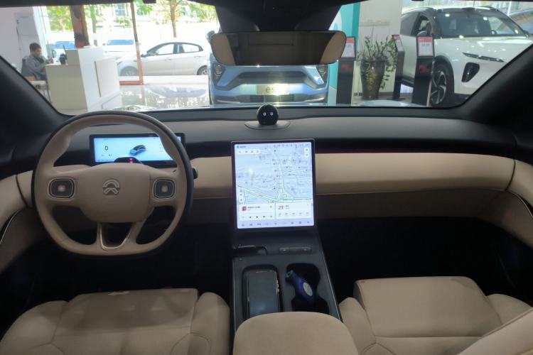 Used Nio ET5T 2023 75 kWh Touring