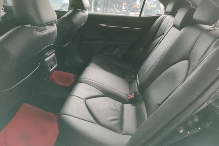 Used Toyota Camry 2021 2.5G Luxury Edition Left Rear Seat