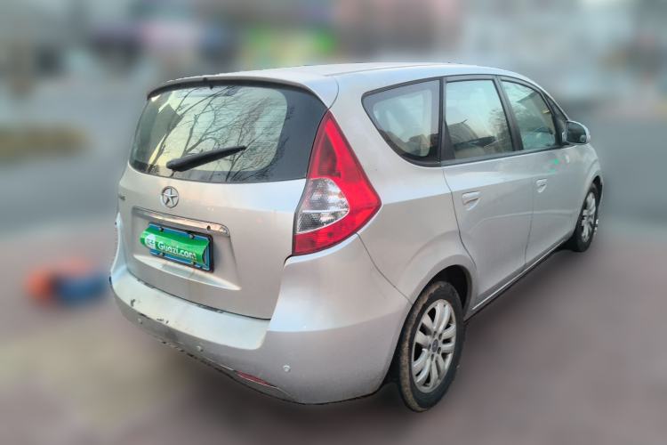 Used JAC Group Refine M2 2012 1.8L MT Business & Comfort Version 7 Seats
