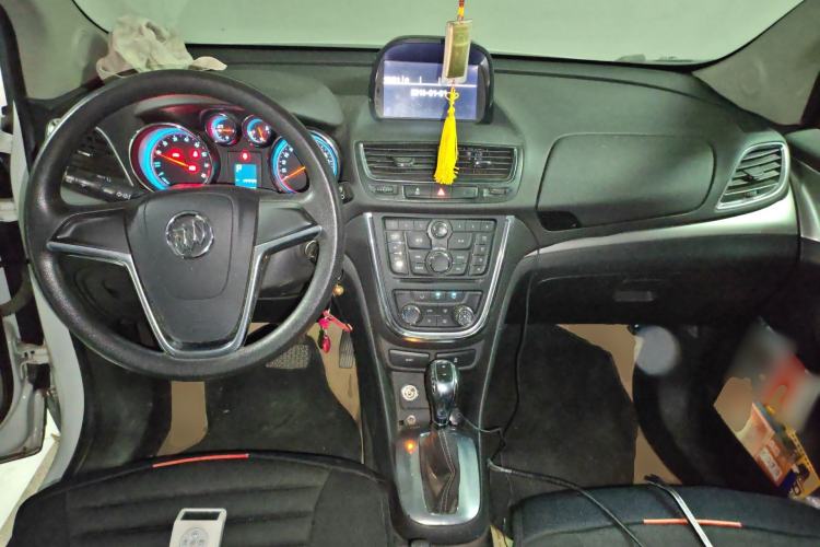 Used Buick Encore 2015 1.4T Automatic Two-Wheel Drive Urban Elite Version Center Console