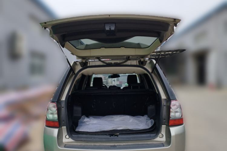 Used Land Rover Freelander 2 2011 3.2L i6 SE Gasoline Version