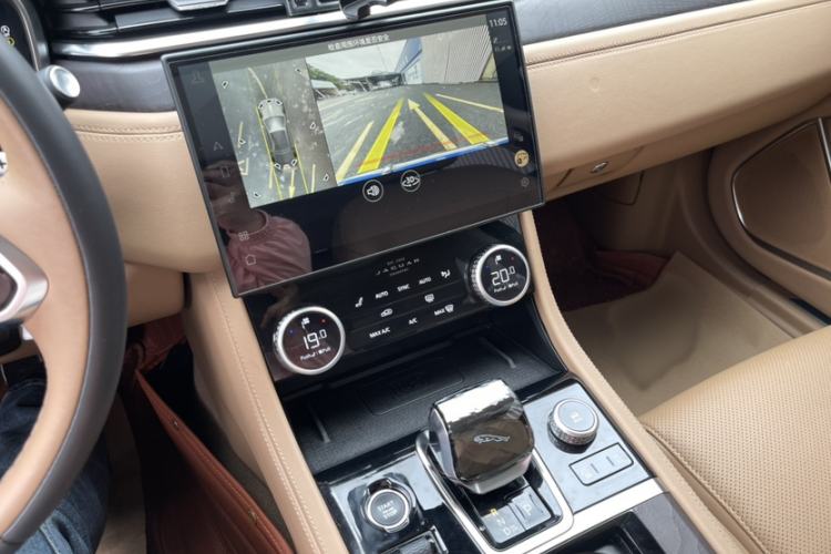 Used Jaguar XFL 2024 2.0T P250 Two-Wheel Drive Prestige Luxury Edition