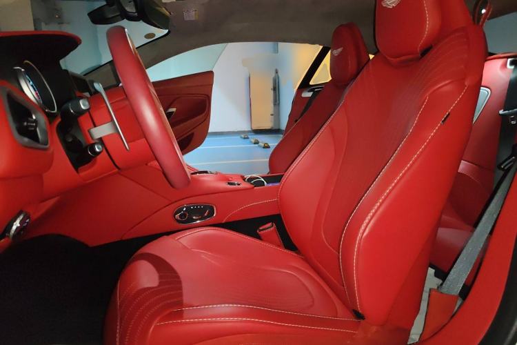 Used AstonMartin DB11 2019 4.0T V8 Coupe