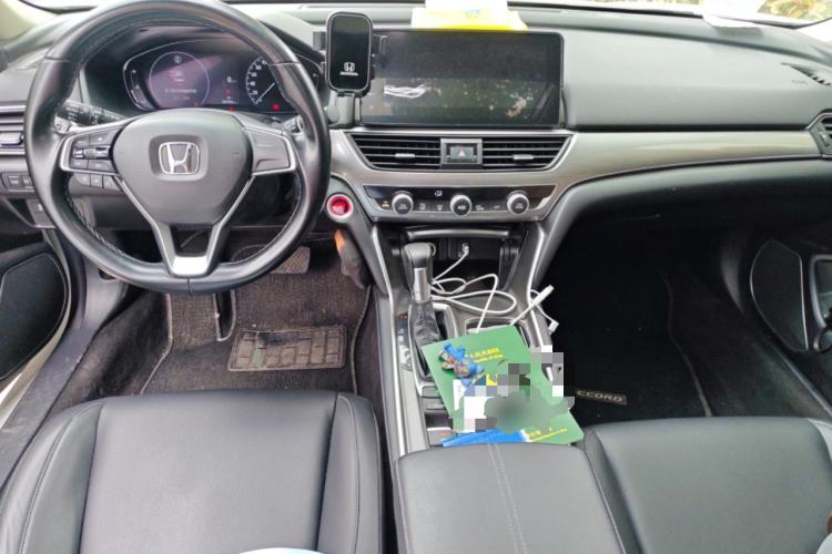 Used Honda Accord 2022 260TURBO Luxury Edition Center Console