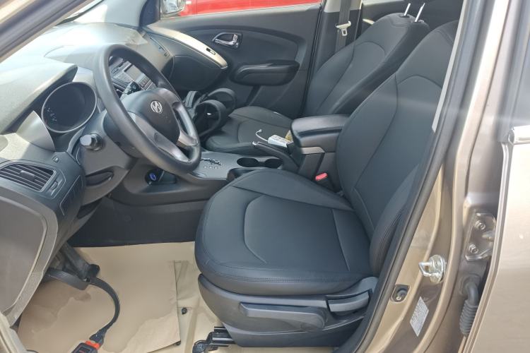 Used Hyundai ix35 2013 2.0L Automatic 2WD Comfort GL China IV Standard
