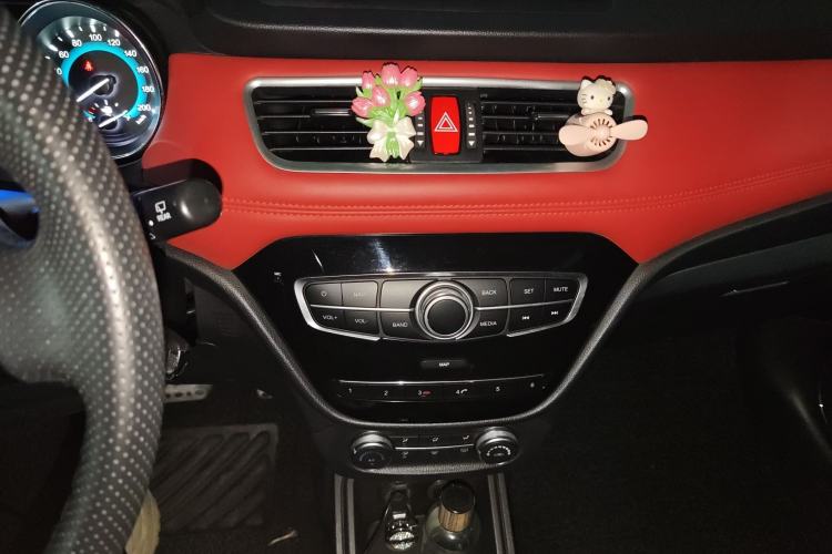 Used Haval H1 2015 1.5L AMT Luxury Model
