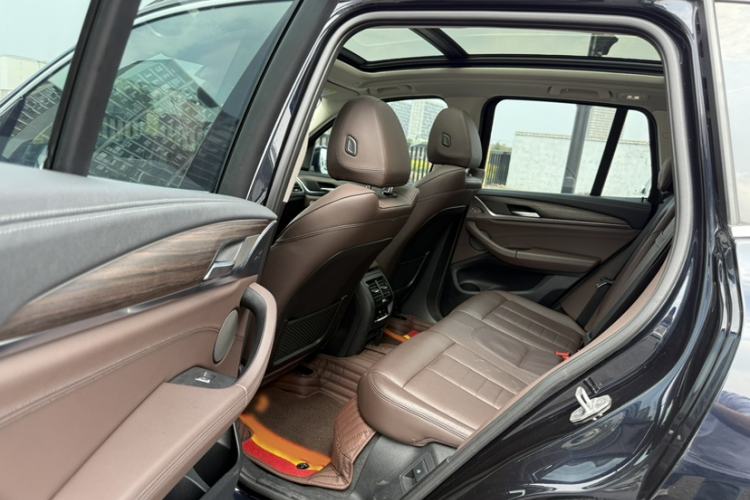 Used BMW X3 2020 xDrive28i M Sport Package Interior 3