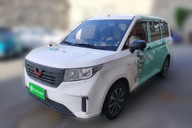 Used Wuling Hongguang PLUS 2020 1.5L Manual Standard Edition 5 Seats