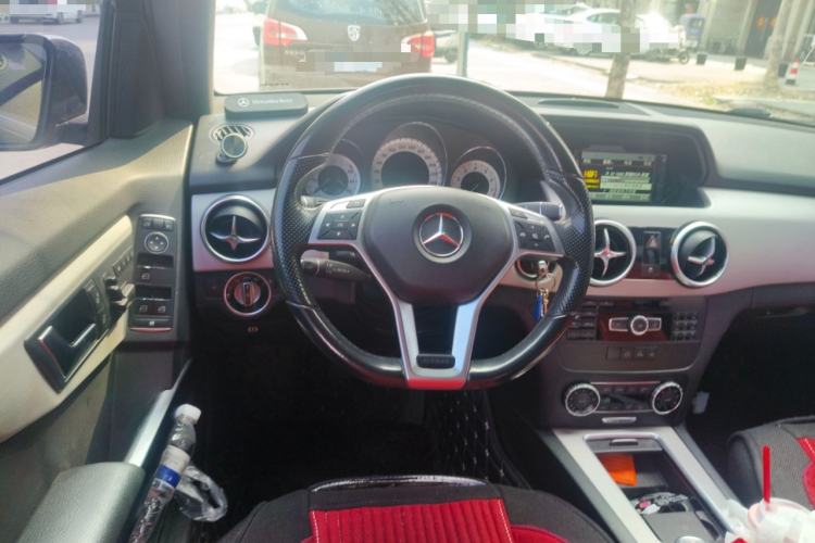 Used Mercedes-Benz GLK-Class 2015 GLK 260 4MATIC Dynamic Edition Ultimate Version
