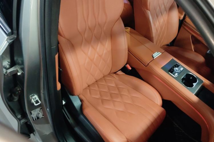 Used EXEED Lanyue C-DM 2025 180 Ultra-Long Range Max All-Wheel Drive 7-Seater Right Front Seat