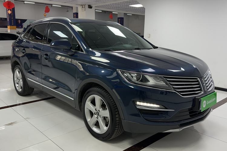 Used Lincoln MKC 2017 2.0T Two-Wheel Drive Deluxe Edition
