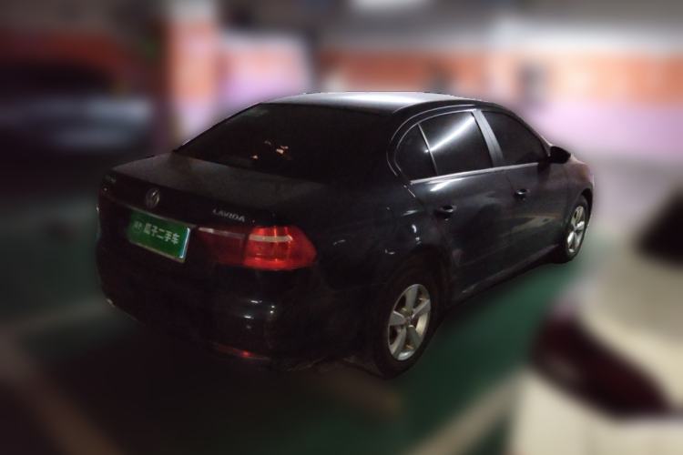 Used Volkswagen Lavida 2013 Revised Classic 1.6L Automatic Fashion Edition