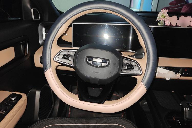 Used Geely Auto icon 2023 1.5TD Chocolate Smoothie Edition