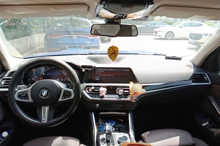 Used BMW 3 Series 2021 Facelifted 320Li M Sport Package
