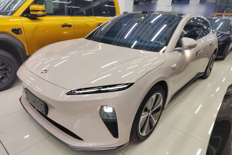 Used Nio ET5T 2023 75 kWh Touring