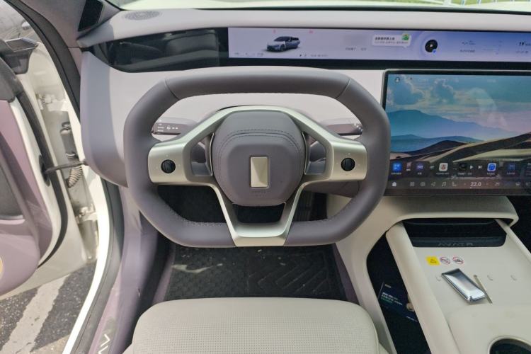 Used Avatr 06 2025 Max All-Electric Version
