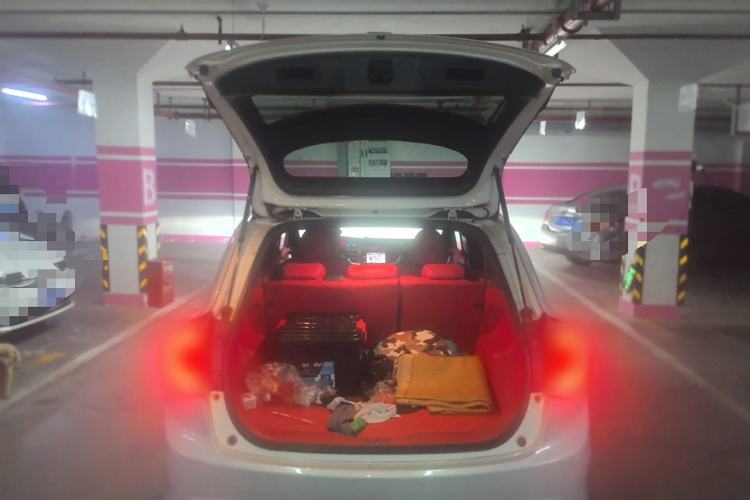 Used Honda Jade 2013 1.8L automatic Comfort version 5 seats
