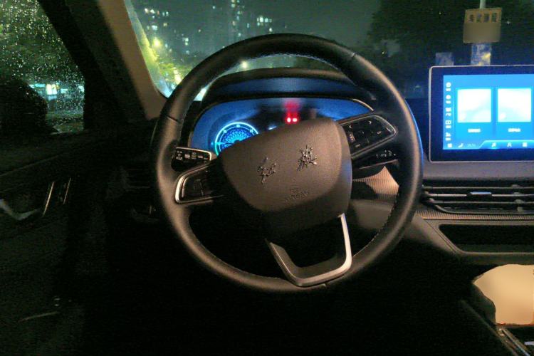 Used Hongqi E-QM5 2023 Revised Version Basic Travel Edition