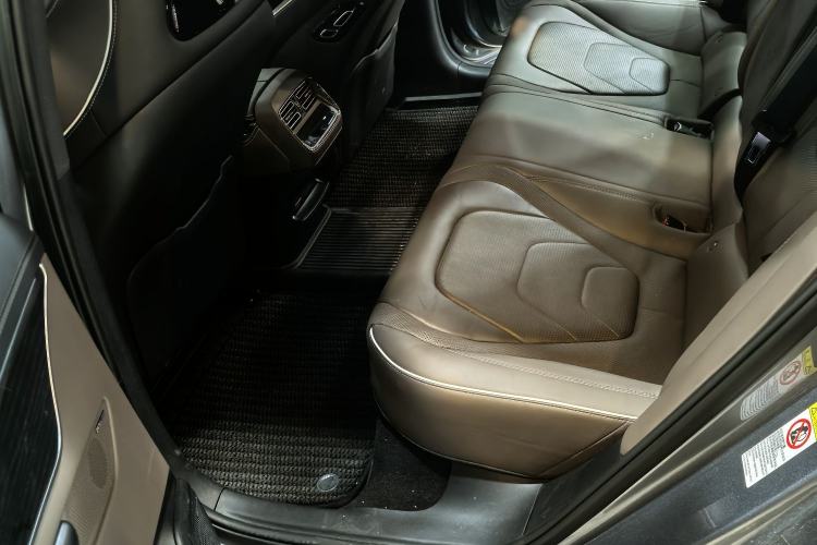 Used BYD Han 2022 EV Genesis Edition 610KM All-Wheel Drive Premium Model