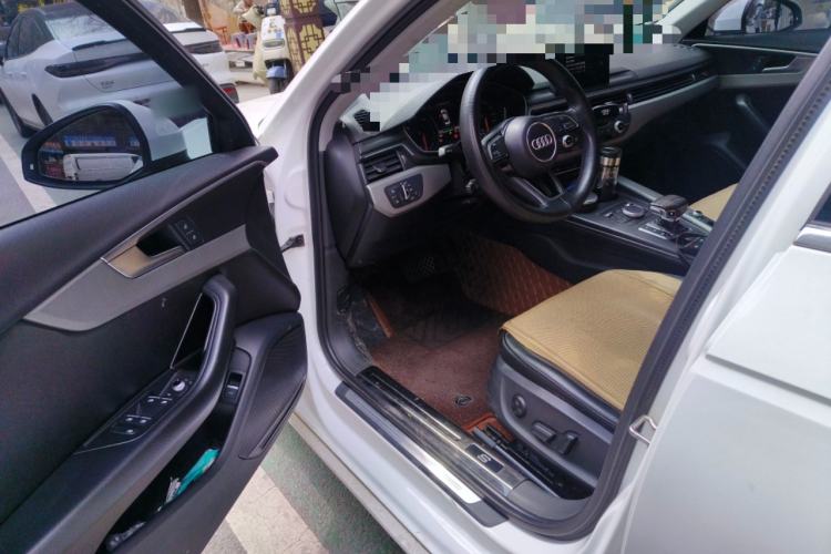 Used Audi A4L 2018 30th Anniversary Edition 40 TFSI Trendy Model
