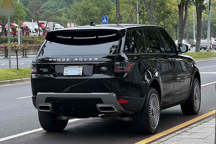 Used Land Rover Range Sport 
