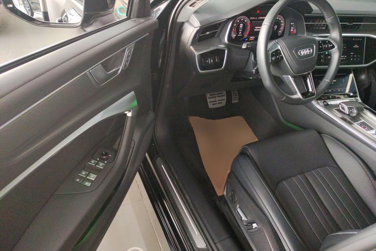 Used Audi A6L 2024 40 TFSI Luxury Prestige Edition Driver Seat