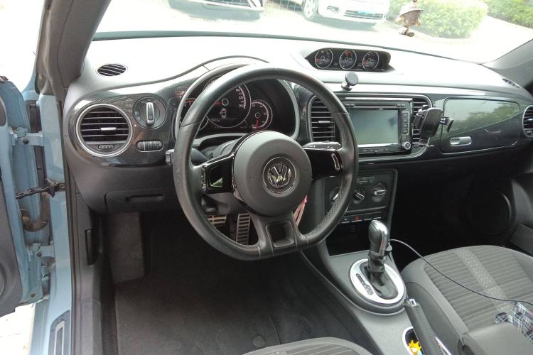 Used Volkswagen Beetle 2015 380TSI
