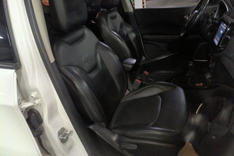 Used Jeep Compass 2019 220T Automatic Family Edition