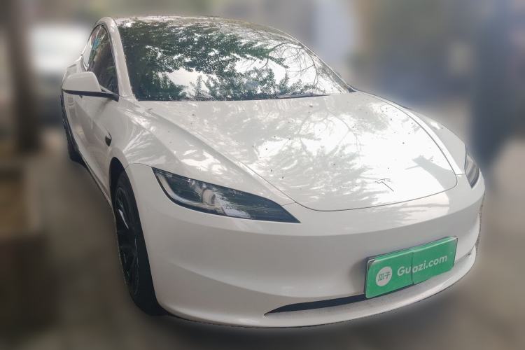 Used Tesla Model 3 2023 Long-Range All-Wheel-Drive Version
