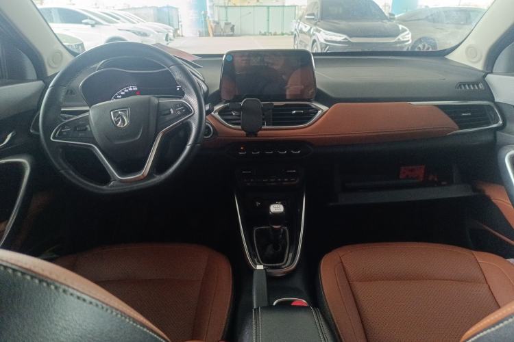Used Baojun 510 2017 1.5L Manual Luxury Model
