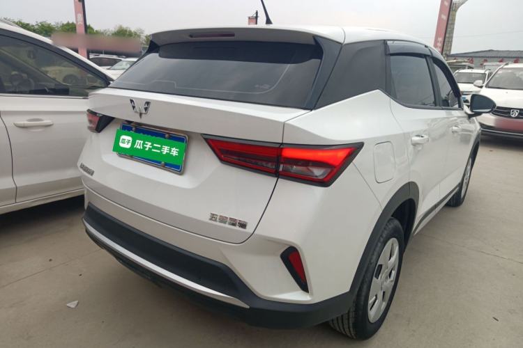 Used Wuling Alvez 2022 1.5L Manual Free-Style Model Rear Right 45 Deg