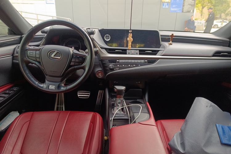 Used Lexus ES 2020 260 F SPORT