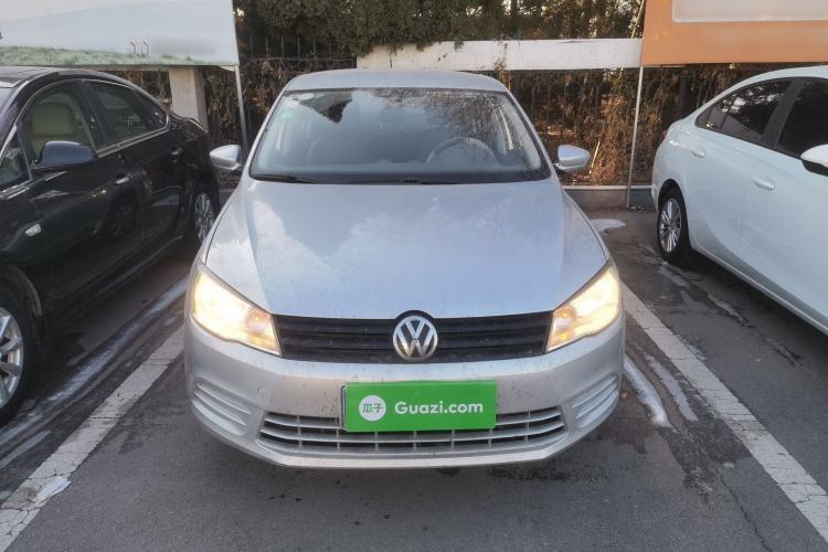 Used Volkswagen Jetta 2015 Zhuihui Edition 1.4L Manual Fashion Model