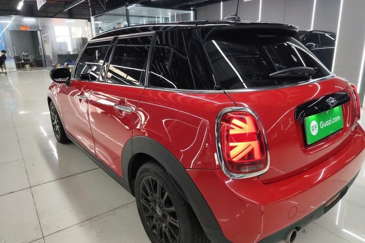 Used MINI 2021 1.5T COOPER Classic Edition Five-Door Version
