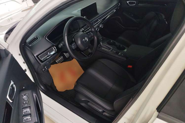 Used Honda Civic 2022 240TURBO CVT Dynamic Edition
